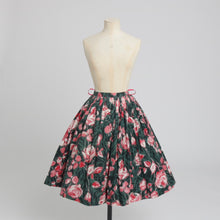 Load image into Gallery viewer, Vintage 1950s original Janet Colton floral print cotton skirt UK 6 8 XS S