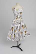 Load image into Gallery viewer, Vintage 1950s original floral rose print cotton Horrockses Fashions dress UK 6 8 XS S