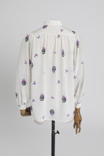 Load image into Gallery viewer, Vintage 1970s 1980s Hanae Mori novelty butterfly print blouse with balloon sleeves UK 6 XS