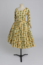 Load image into Gallery viewer, Vintage 1950s yellow rose print cotton dress with 3/4 length sleeves UK 8 S