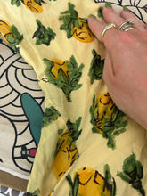 Load image into Gallery viewer, Vintage 1950s yellow rose print cotton dress with 3/4 length sleeves UK 8 S