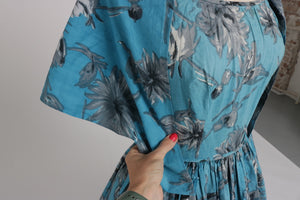 Vintage 1950s original Polly Peck floral print dress and matching shawl UK 8 S