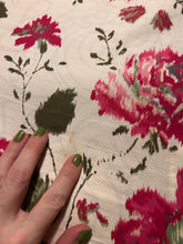 Load image into Gallery viewer, Vintage 1950s original Frank Usher floral print cotton dress UK 8
