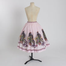Load image into Gallery viewer, Vintage 1950s original Rhona Roy John Wolf textile novelty border print cotton skirt UK 6 US 2 XS
