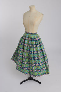 Vintage 1950s original Sportaville floral print cotton pleated skirt UK 6 XS