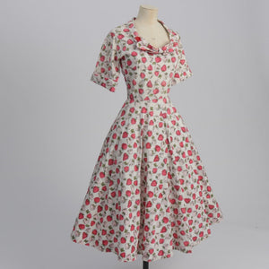 Vintage 1950s original Horrockses novelty strawberry print cotton dress print by Brigette Dehnert 1952 UK 8 US 4 S