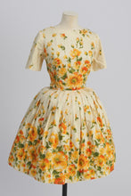 Load image into Gallery viewer, Vintage 1950s original yellow floral border print cotton dress UK 8 US 4 S
