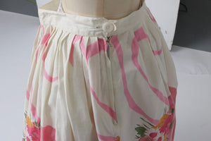 Vintage 1950s original novelty hat print cotton skirt UK 8 S