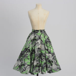 Vintage 1950s original green novelty print cotton circle skirt UK 6 US 2 XS