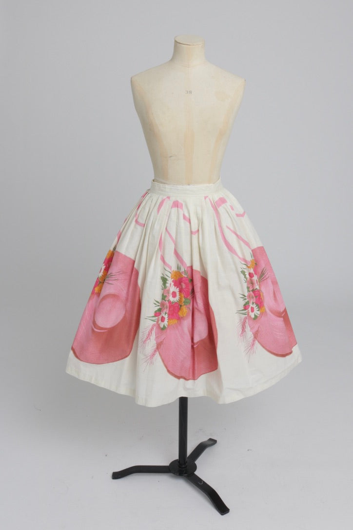 Vintage 1950s original novelty hat print cotton skirt UK 8 S