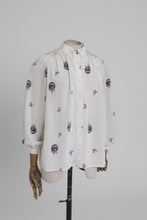 Load image into Gallery viewer, Vintage 1970s 1980s Hanae Mori novelty butterfly print blouse with balloon sleeves UK 6 XS
