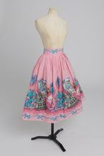 Load image into Gallery viewer, Vintage 1950s original novelty border print pink cotton skirt UK 10 S
