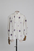 Load image into Gallery viewer, Vintage 1970s 1980s Hanae Mori novelty butterfly print blouse with balloon sleeves UK 6 XS
