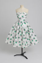 Load image into Gallery viewer, Vintage 1950s original white cotton dress with green detail by Atrima UK 6 8 XS S

