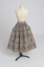 Load image into Gallery viewer, Vintage 1950s original St Michael paisley print cotton skirt with huge patch pockets UK 8 10 S
