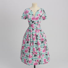 Load image into Gallery viewer, Vintage 1950s original floral print dress by Ursula applet UK 8 US 4 S
