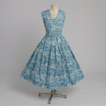 Load image into Gallery viewer, Vintage 1950s original blue fern feather leaf type print cotton dress with full skirt UK 6 8 US 2 4 XS S
