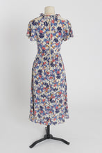 Load image into Gallery viewer, Vintage 1970s does 1930s Wallis floral print crepe dress UK 6 US XS XXS
