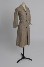 Load image into Gallery viewer, Vintage 1950s original 1953 Elizabeth Regina coronation print Horrockses fashions cotton dress  UK 8
