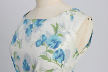 Load image into Gallery viewer, vintage 1950s original floral print cotton dress by Hyvogue UK 6 8 US 2 4 XS S
