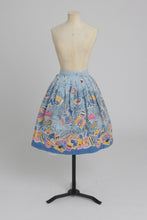 Load image into Gallery viewer, Vintage 1950s original novelty travel label print cotton skirt UK 8 S

