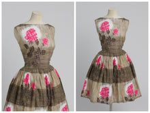 Load image into Gallery viewer, Vintage 1950s original Linzi Line pink floral print cotton dress UK 8 US 4 XS S
