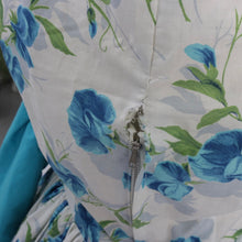 Load image into Gallery viewer, vintage 1950s original floral print cotton dress by Hyvogue UK 6 8 US 2 4 XS S
