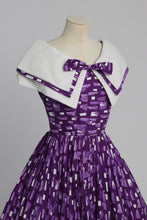 Load image into Gallery viewer, Vintage 1950s original novelty brushstroke print cotton dress with huge shawl collar UK 8 US 4 XS S
