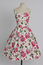 Load image into Gallery viewer, Vintage 1950s original Frank Usher floral print cotton dress UK 8
