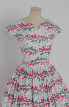 Load image into Gallery viewer, Vintage early 1950s original pink and green novelty floral print Horrockses Fashions dress UK 6 8 US 2 4 XS
