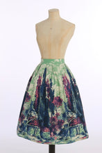 Load image into Gallery viewer, Vintage 1950s original novelty scenic print cotton skirt UK 6 US 2 XS

